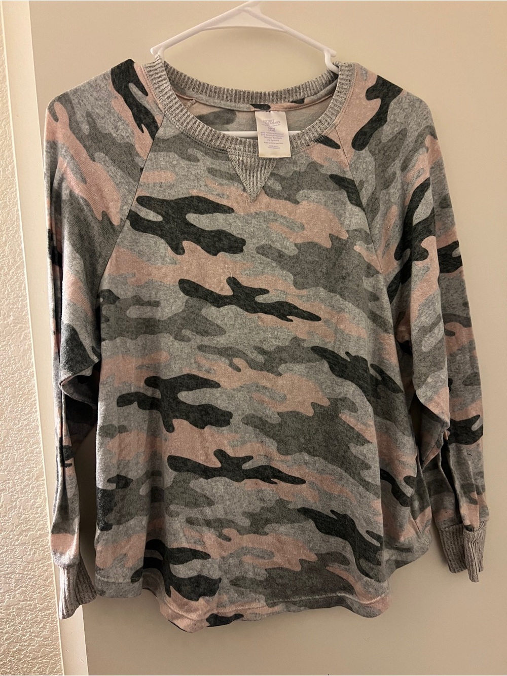 Secret Treasures Pink & Gray Camo Loungewear Top
